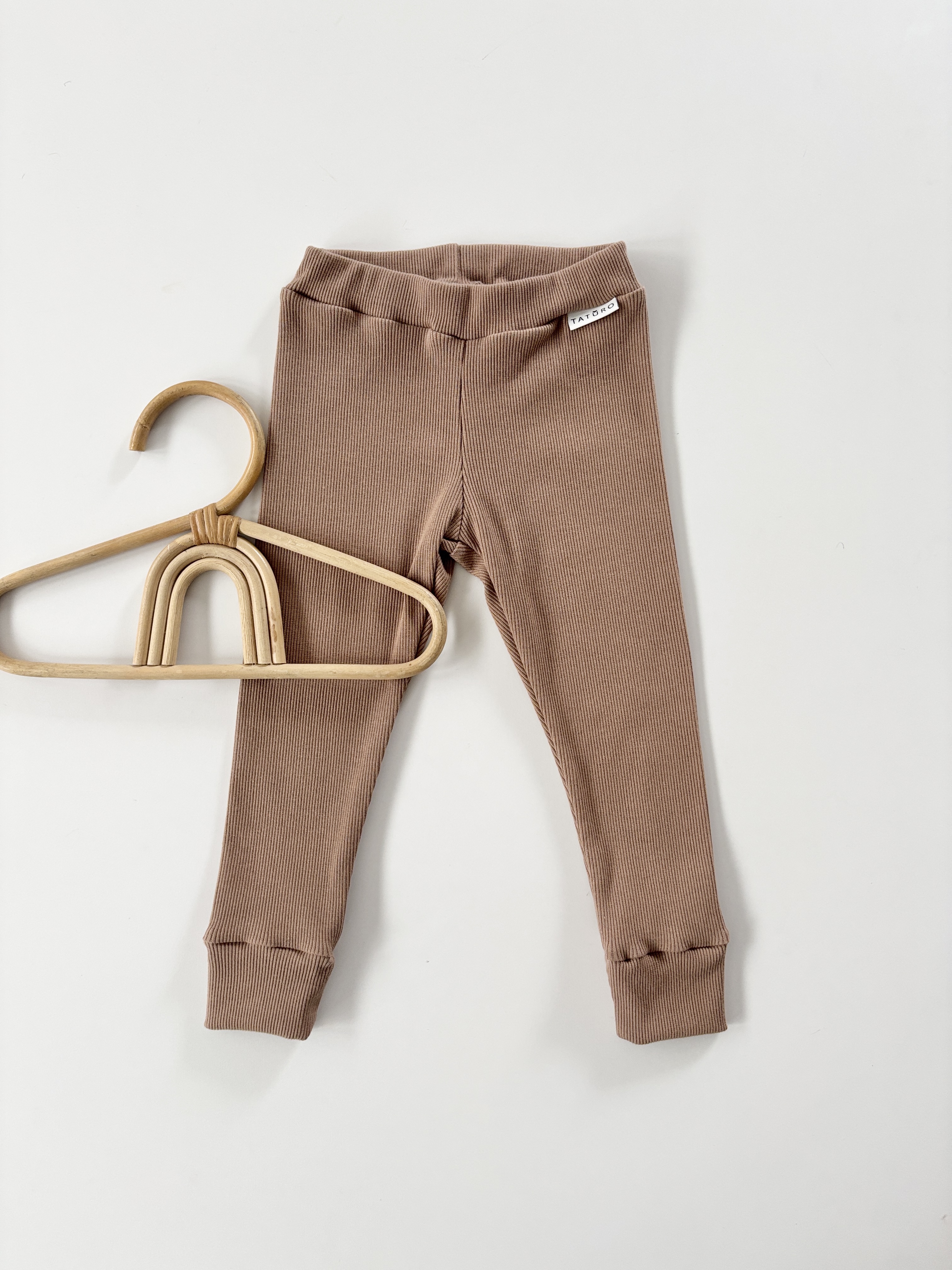 Legginsy basic prążkowane cynamon